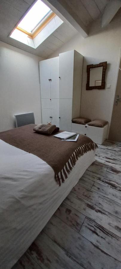 לה טיש Chambre Chez L'Habitant Avec Spa Et Petit-Dejeuner En Lisiere De Foret מראה חיצוני תמונה